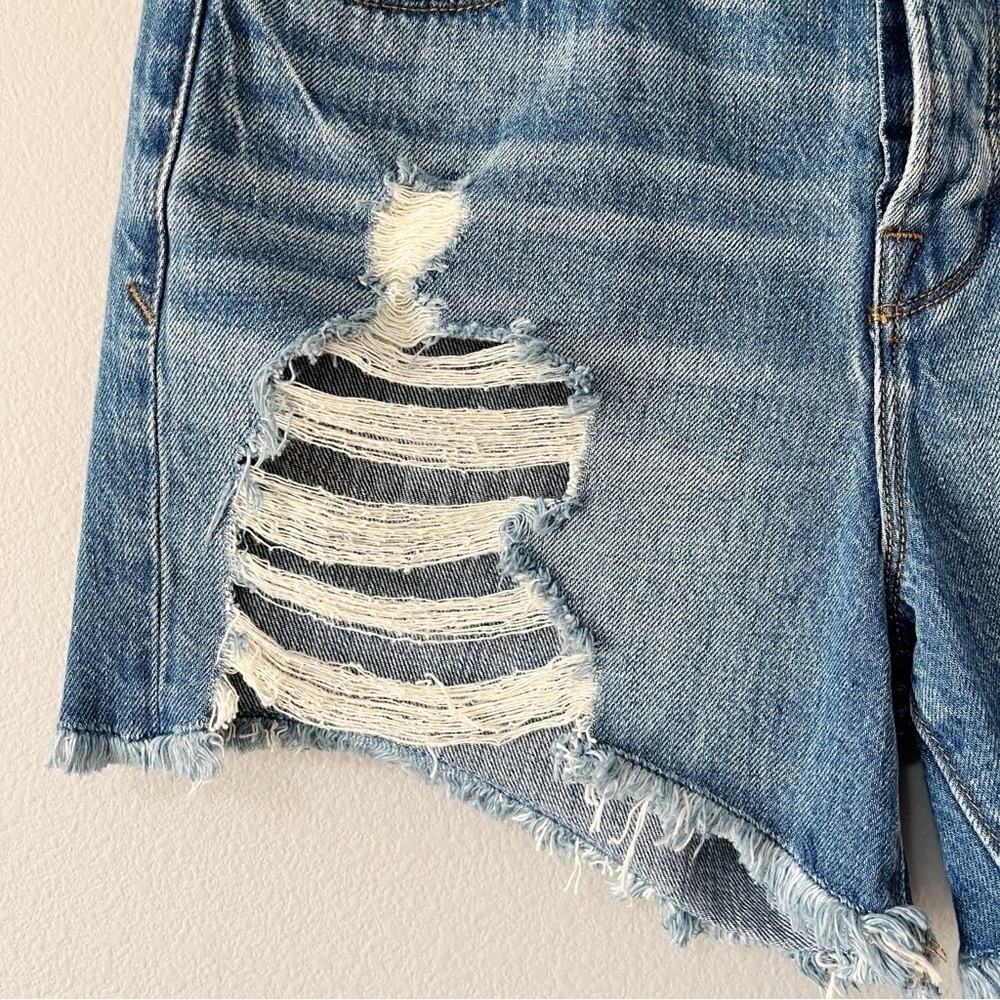 Good American Size 0/25 Bombshell Denim Jean Shorts Blue Distressed High Waisted - Picture 7 of 12